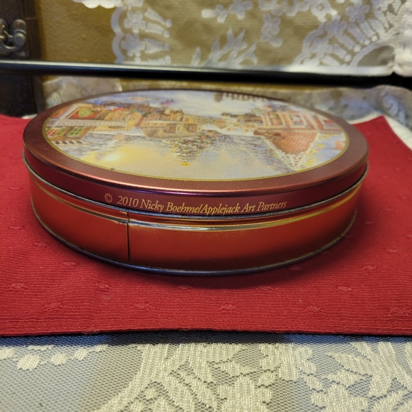 Vtg 2010 Nicky Boehmel Applejack Art Partners Figis Candy Christmas Cookie Tin - Picture 5 of 10